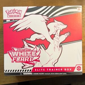 Pokemon Scarlet & Violet White Flare Elite Trainer Box - White and Red